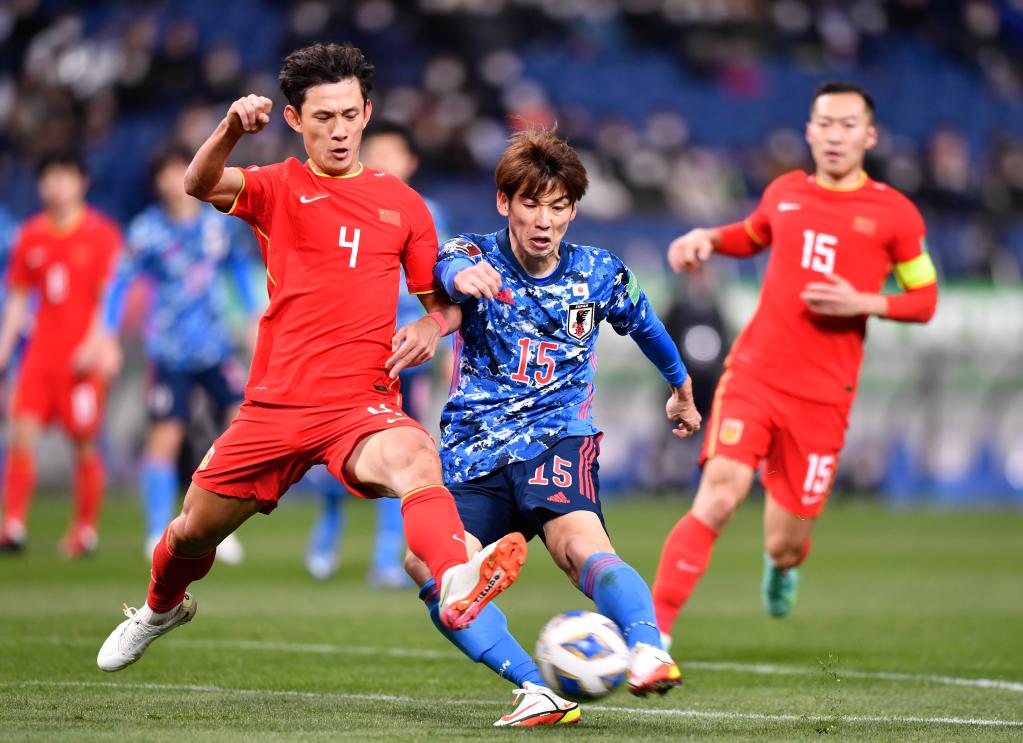 中国男足客场0：2不敌日本 世界杯出线基本无望-第1张图片-